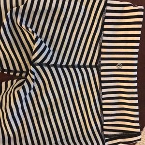 Like new black and white striped winder unders.
